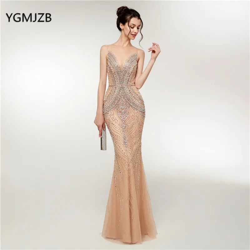 Luxury Dubai Women Long Evening Dresses 2020 Mermaid Sleeveless Sheer Top Crystal Beading Sexy Formal Party Prom Gowns
Luxury Dubai Women Long Evening Dresses 2020 Mermaid Sleeveless Sheer Top Crystal Beading Sexy Formal Party Prom Gowns