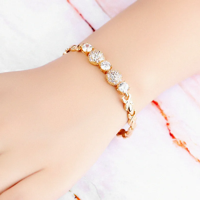 Fashion accessories, gold titanium steel bracelet, zircon lady bracelet, mother's day gift
Fashion accessories, gold titanium steel bracelet, zircon lady bracelet, mother's day gift
