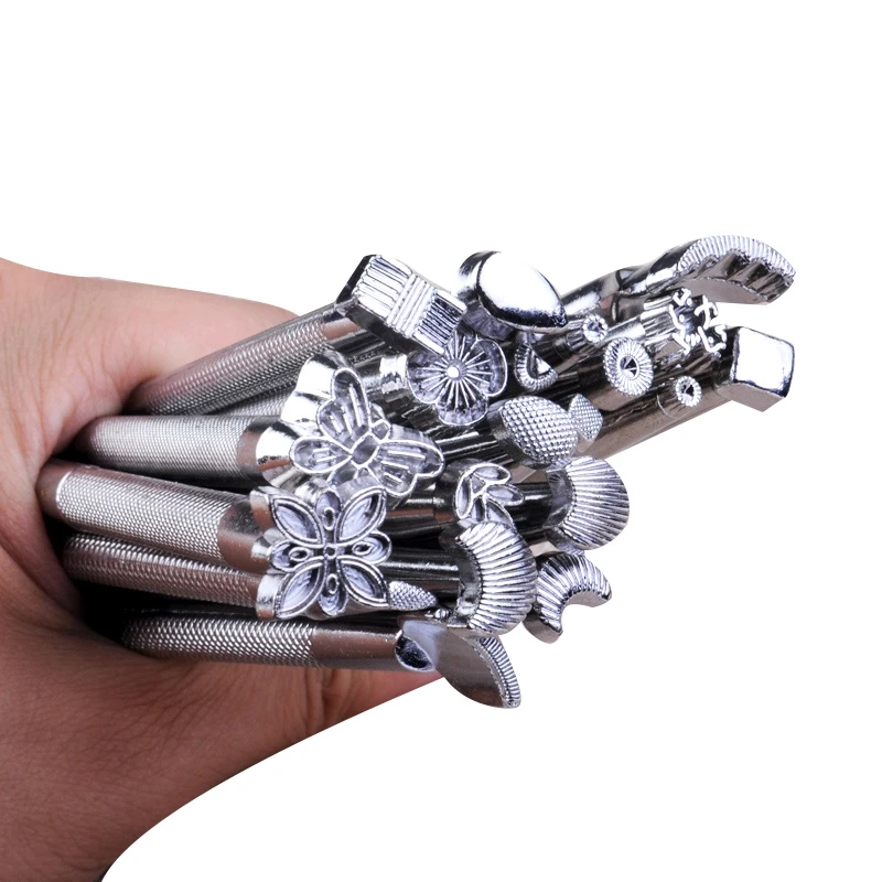 New 1Set(20Pcs)Leather Carving Hand Working Saddle Making Tools Engraving Craft Set Leather Printing Leathercraft Tools for Ba
New 1Set(20Pcs)Leather Carving Hand Working Saddle Making Tools Engraving Craft Set Leather Printing Leathercraft Tools for Ba