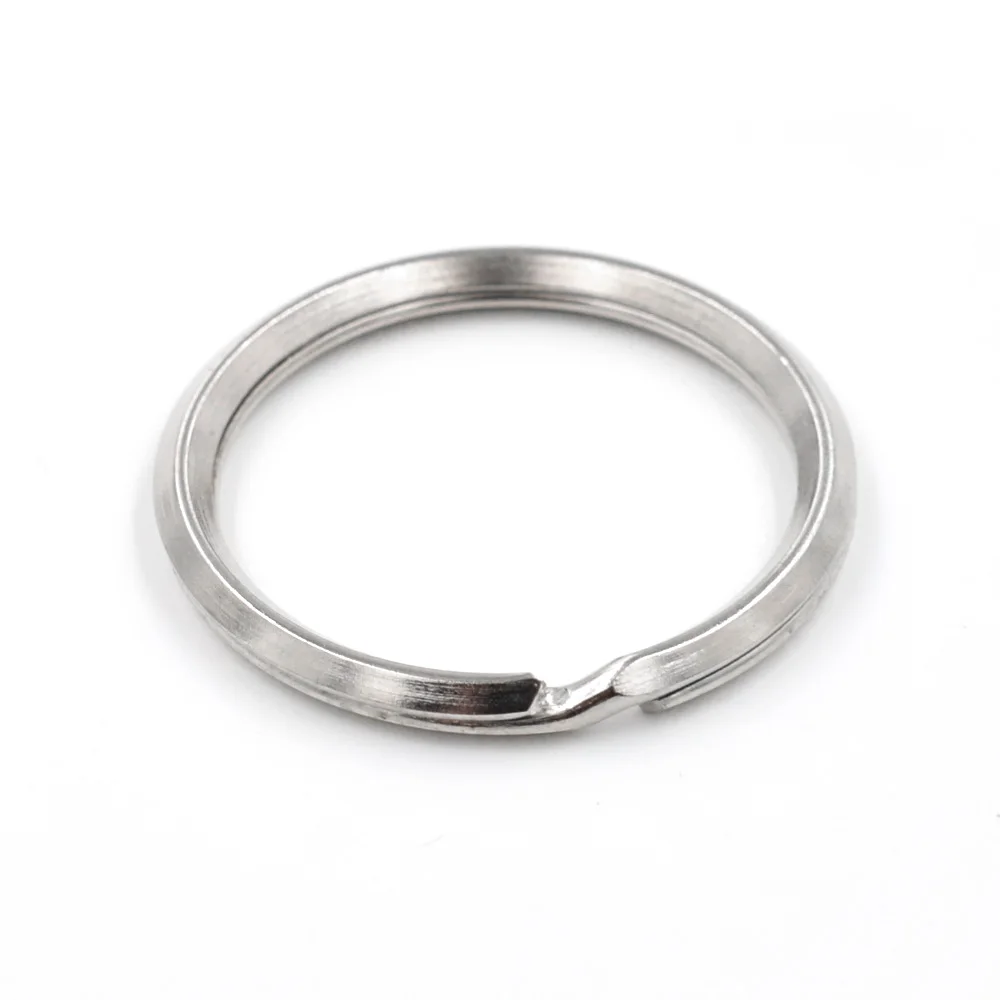 (10 pieces/lot) An inner diameter of 28mm big circle. DIY clothing accessories. Big ring. Curtains hanging ring. Bag buckles. 1
(10 pieces/lot) An inner diameter of 28mm big circle. DIY clothing accessories. Big ring. Curtains hanging ring. Bag buckles. 1