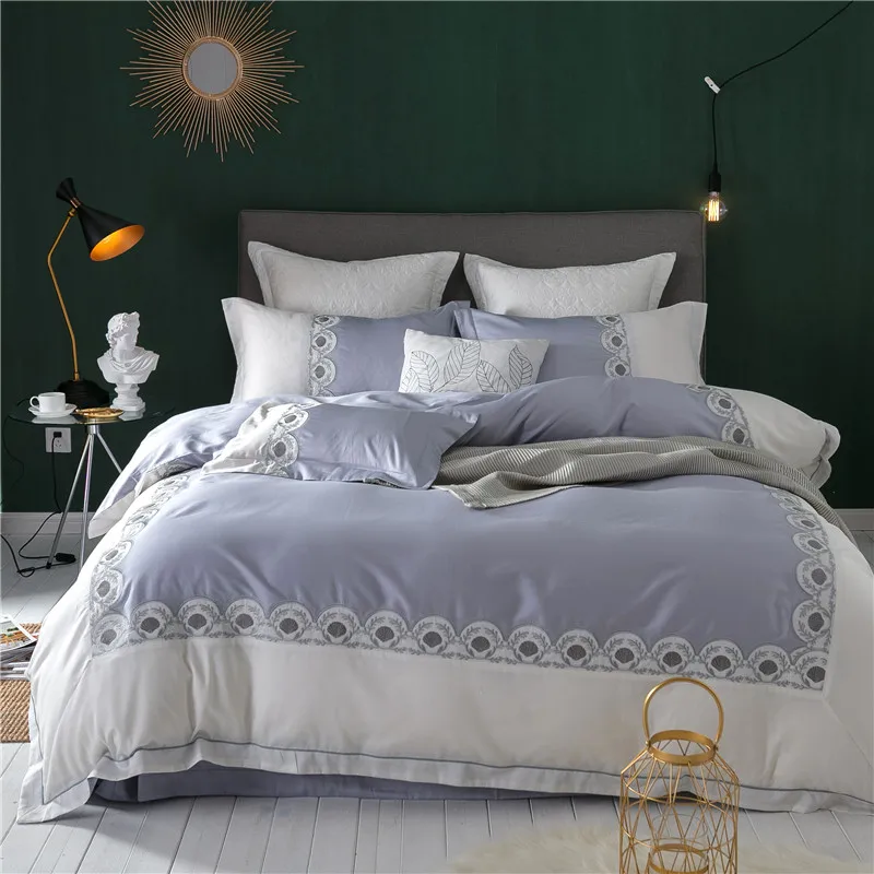 2018 Egyptian Cotton Oriental embroidery Bedding Sets pink gray Bed Sheet Queen King size 4pcs/7pcs Duvet Cover Sets
2018 Egyptian Cotton Oriental embroidery Bedding Sets pink gray Bed Sheet Queen King size 4pcs/7pcs Duvet Cover Sets