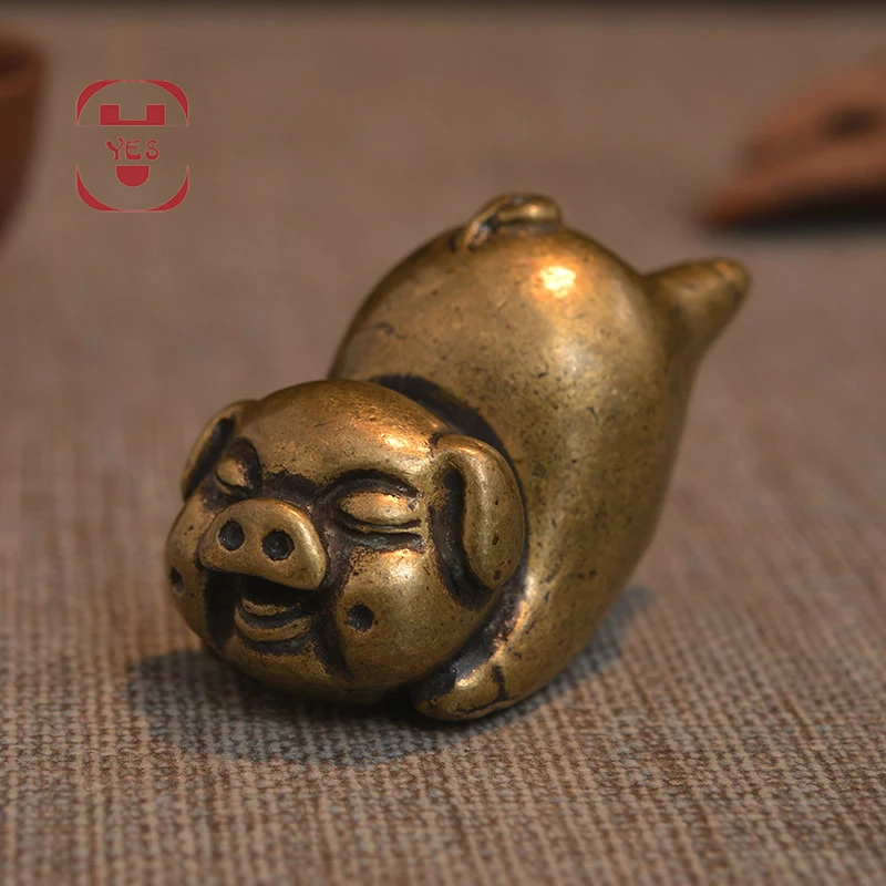 Brass Vintage Cute Naughty flying pig Statue Cover device Tea accessories Decoration Home office desktop Ornament Sculpture
Brass Vintage Cute Naughty flying pig Statue Cover device Tea accessories Decoration Home office desktop Ornament Sculpture