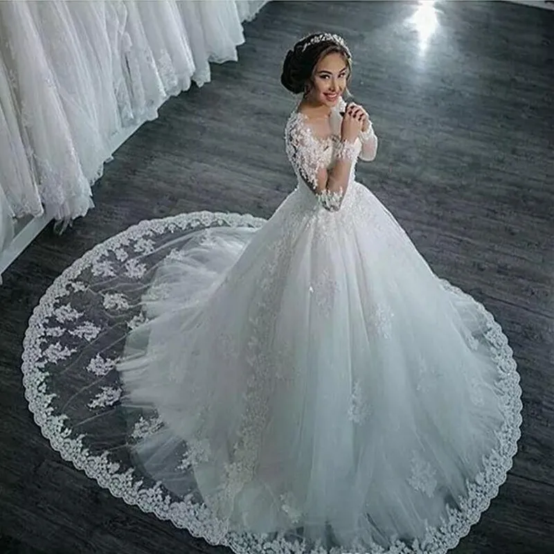 Vestidos De Novia 2020 Vintage Lace Wedding Dress Long Sleeves Appliques Casamento Princess Bridal Gowns robe de mariee
Vestidos De Novia 2020 Vintage Lace Wedding Dress Long Sleeves Appliques Casamento Princess Bridal Gowns robe de mariee