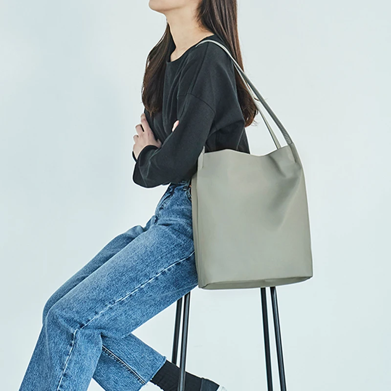 Women Messenger Bags Nylon Casual Tote Shoulder Bag women Shoulder Bag 2019 New fashion Japanese Korean style
Women Messenger Bags Nylon Casual Tote Shoulder Bag women Shoulder Bag 2019 New fashion Japanese Korean style