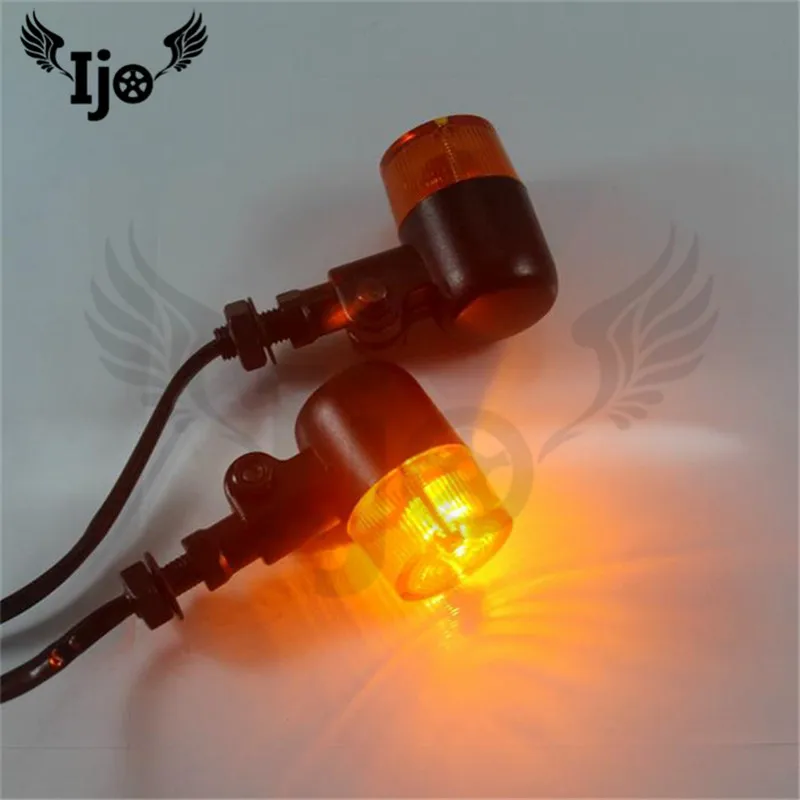 Retrofit of motorcycle retro metal turning light turn signal lamp retrofitted light general turn light for kawasaki honda
Retrofit of motorcycle retro metal turning light turn signal lamp retrofitted light general turn light for kawasaki honda