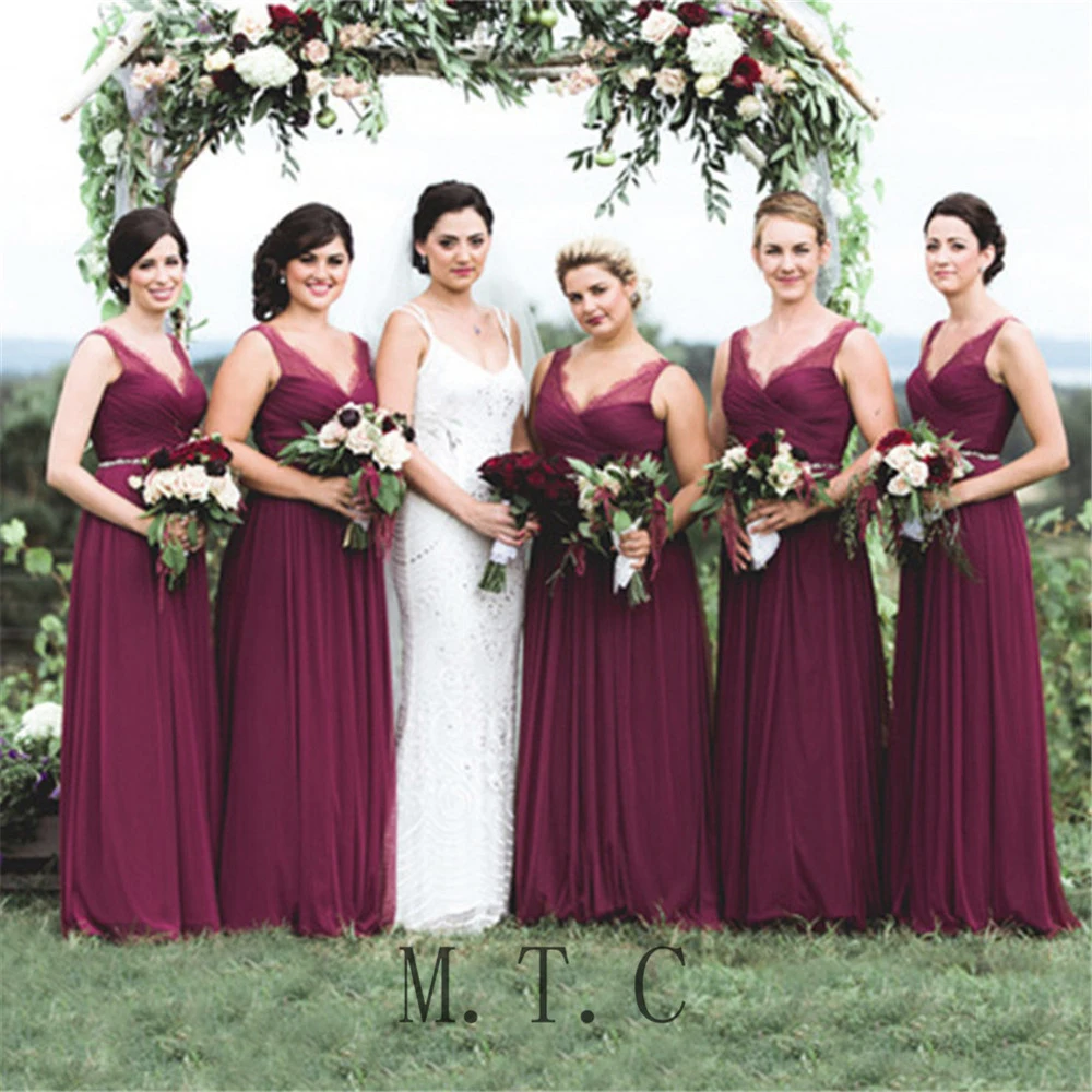 High Quality Purple Long Dresses Bridesmaid A Line Floor Length V Neck Elegant Maid Of Honor Dress 2019 Cheap Women Party Gowns
High Quality Purple Long Dresses Bridesmaid A Line Floor Length V Neck Elegant Maid Of Honor Dress 2019 Cheap Women Party Gowns