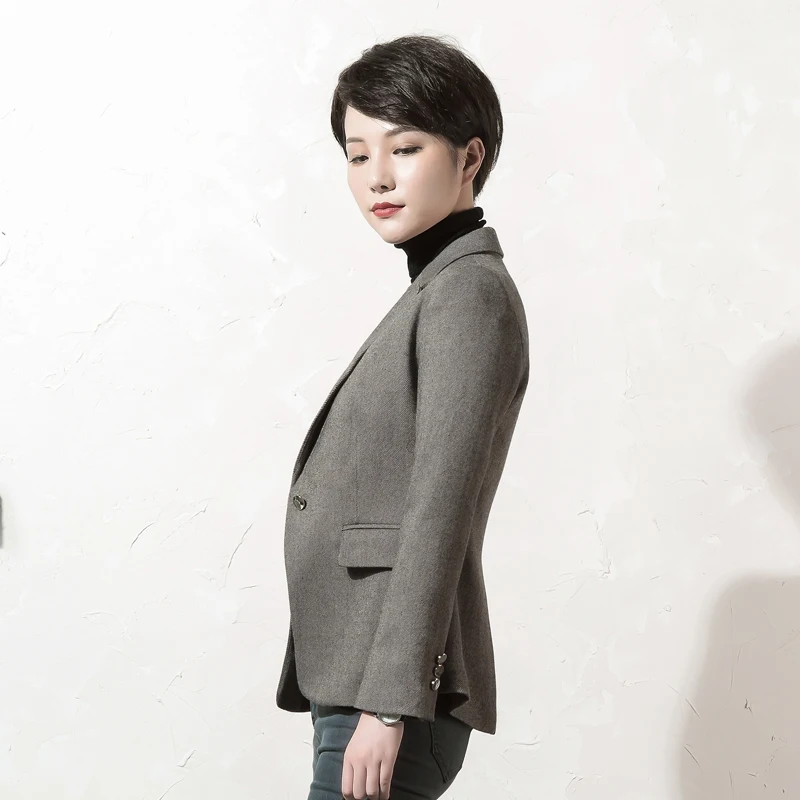 Small suit female short section 2020 spring new slim wool woolen suit women was thin woolen jacket
Small suit female short section 2020 spring new slim wool woolen suit women was thin woolen jacket