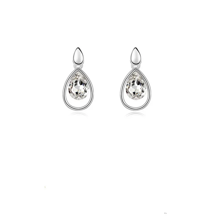Fashion 2017 New Beautiful Fashion Four Colors Water Drop Crystal Earrings Elegant Stud Earrings For Women
Fashion 2017 New Beautiful Fashion Four Colors Water Drop Crystal Earrings Elegant Stud Earrings For Women