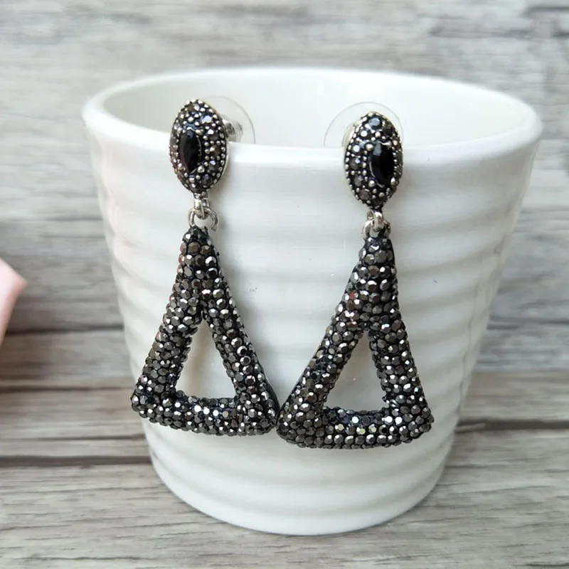 5 Pairs Fashion handmade charm Drop earrings pave Black rhinestone dangle for women Jewelry Earrings ER414
5 Pairs Fashion handmade charm Drop earrings pave Black rhinestone dangle for women Jewelry Earrings ER414