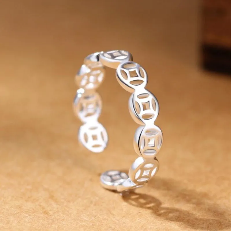 Creative Exquisite Fashion New Silver Plated Jewelry Ancient Coins Round Hollow Opening Rings R170
Creative Exquisite Fashion New Silver Plated Jewelry Ancient Coins Round Hollow Opening Rings R170