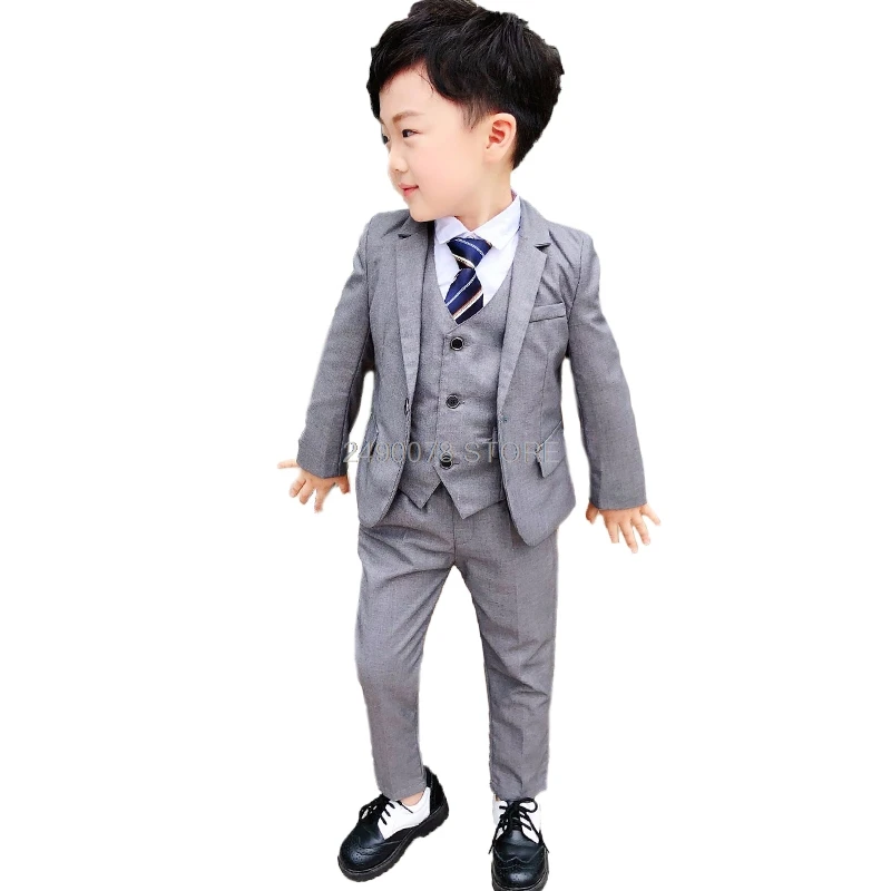 2022 Boys Gentleman Suits for Wedding Kids Birthday Gift Boys Dresses Suit Blazer+Vest +Pant 3pcs Clothing Sets Children Costume
2022 Boys Gentleman Suits for Wedding Kids Birthday Gift Boys Dresses Suit Blazer+Vest +Pant 3pcs Clothing Sets Children Costume
