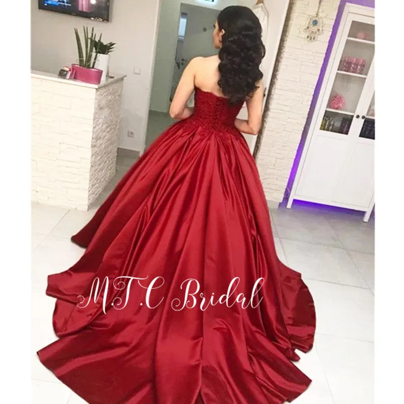Gorgeous Burgundy Ball Gown Arabic Evening Dress 2019 Newest Sweetheart Sweep Train Lace Satin Formal Prom Gowns Custom Made
Gorgeous Burgundy Ball Gown Arabic Evening Dress 2019 Newest Sweetheart Sweep Train Lace Satin Formal Prom Gowns Custom Made