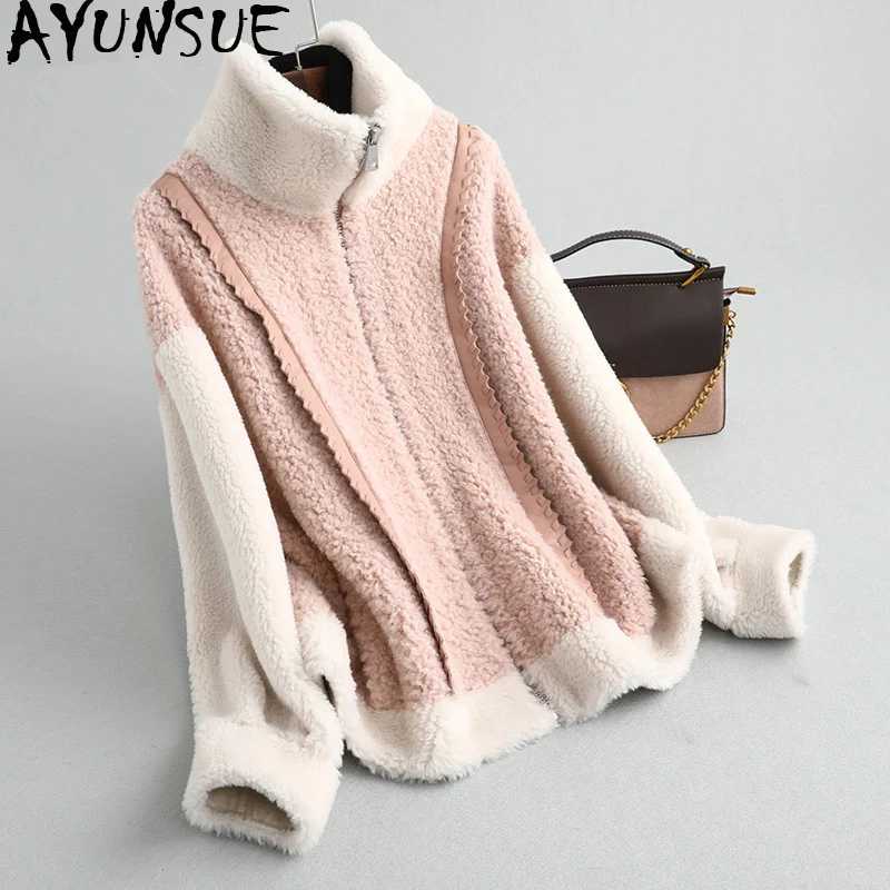 AYUNSUE Real Fur Coat 2020 Autumn Winter Jacket Women Real Wool Coats and Jackets Women Korean Outwear Chaqueta Mujer MY3650
AYUNSUE Real Fur Coat 2020 Autumn Winter Jacket Women Real Wool Coats and Jackets Women Korean Outwear Chaqueta Mujer MY3650