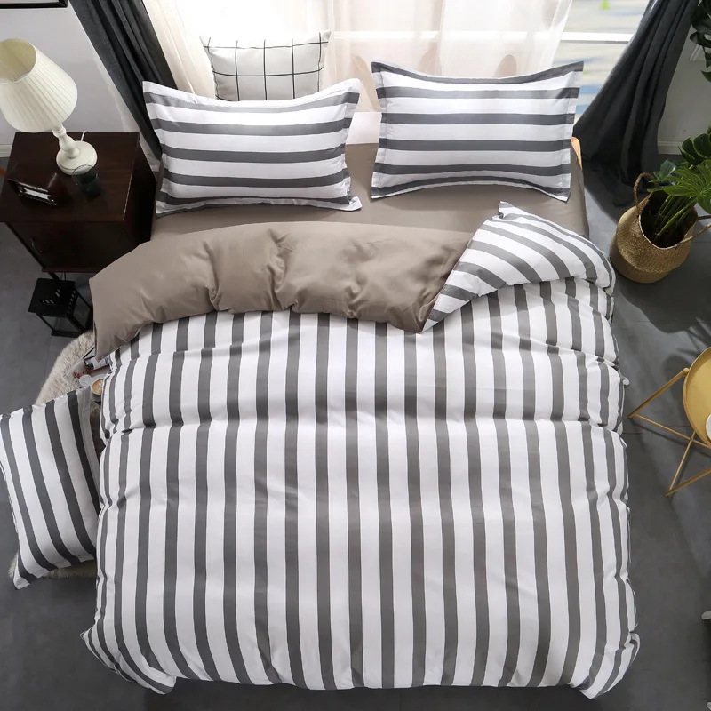 Fashion new Black white Grey Classic bedding set striped duvet cover white bed linen set Geometric flat sheet set queen bed set
Fashion new Black white Grey Classic bedding set striped duvet cover white bed linen set Geometric flat sheet set queen bed set