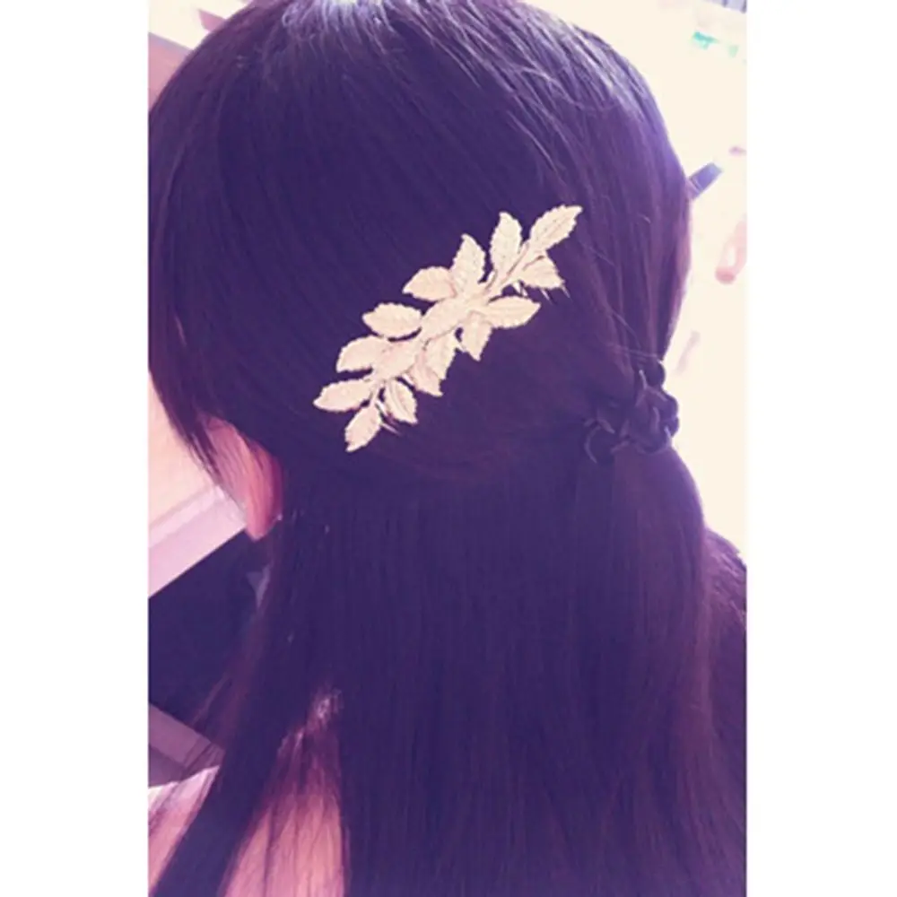 1Pc Fashion Punk Women Girls Gold Leaf Hair Comb Hair Clip Hairpins Barrettes Headwear Wedding Hair Accessories
1Pc Fashion Punk Women Girls Gold Leaf Hair Comb Hair Clip Hairpins Barrettes Headwear Wedding Hair Accessories