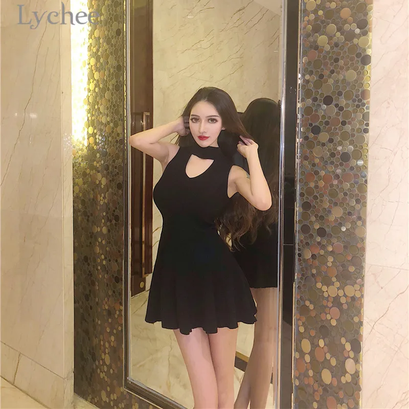 Lychee Hollow out Knitted Black Pleated Dress Sleeveless Halter Solid Color Dresses Slim Sexy Female Dress
Lychee Hollow out Knitted Black Pleated Dress Sleeveless Halter Solid Color Dresses Slim Sexy Female Dress