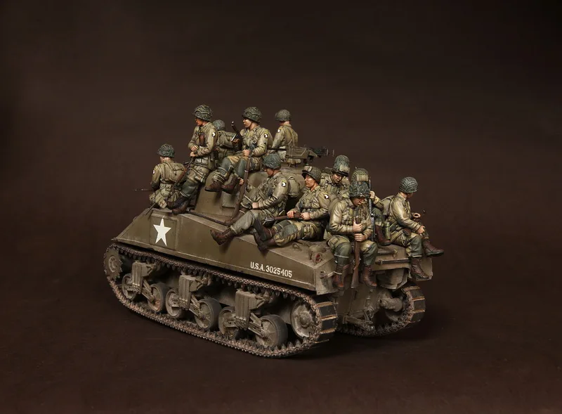 1/35 модельная фигурка из смолы в комплекте нераскрашенная 00764 (без бака)|Наборы для