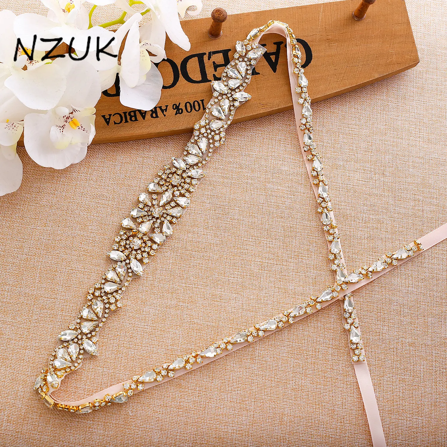 Pearls Bridal Belt Hand Beaded Crystal Wedding Belts Silver Rhinestones Bridal Sash For Wedding Dresses Y138G
Pearls Bridal Belt Hand Beaded Crystal Wedding Belts Silver Rhinestones Bridal Sash For Wedding Dresses Y138G