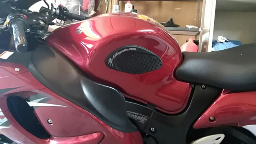 For Suzuki Hayabusa 1300 GSXR1300 2008-2016 GSX1300R Protector Anti slip Tank Pad Sticker Gas Knee Grip Traction Side 3M Decal
For Suzuki Hayabusa 1300 GSXR1300 2008-2016 GSX1300R Protector Anti slip Tank Pad Sticker Gas Knee Grip Traction Side 3M Decal