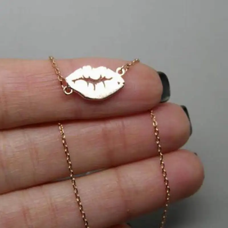Hot Sale Women's Gold Lips Kiss Necklaces Sexy Lips Pendant Necklaces Valentines Day Gift Sexy Necklaces (Can Mix Colors)
Hot Sale Women's Gold Lips Kiss Necklaces Sexy Lips Pendant Necklaces Valentines Day Gift Sexy Necklaces (Can Mix Colors)