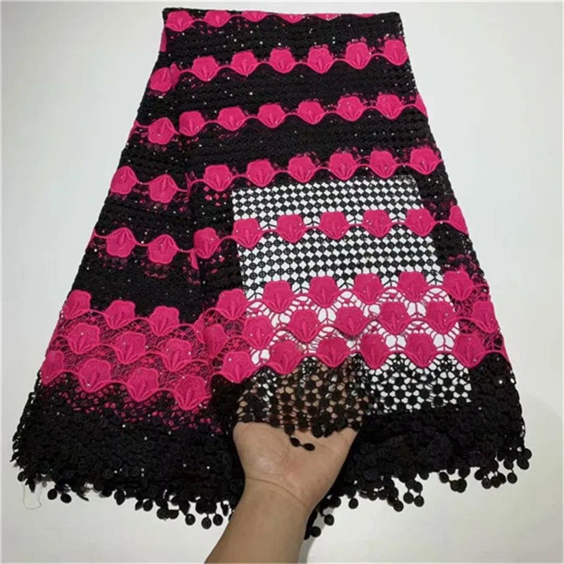 French lace fabric high quality 2019 african tulle lace embroidered nigerian lace fabric for wedding dress 5yards
French lace fabric high quality 2019 african tulle lace embroidered nigerian lace fabric for wedding dress 5yards