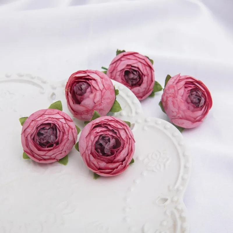 20 Pcs/ Lot Artificial Roses For Decoration Wedding Vintage Style DIY Silk Flower Head Satin Roses With Leaves Gifts Faux Roses
20 Pcs/ Lot Artificial Roses For Decoration Wedding Vintage Style DIY Silk Flower Head Satin Roses With Leaves Gifts Faux Roses