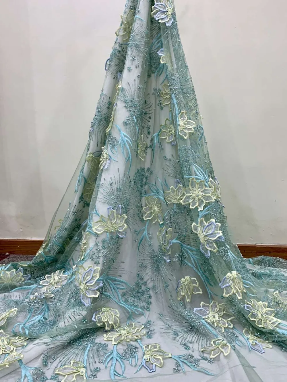 Latest luxury African Tull Lace Fabrics High Quality 2019 Nigerian Net Lace Fabric small beads for Women VISAFE232 
Latest luxury African Tull Lace Fabrics High Quality 2019 Nigerian Net Lace Fabric small beads for Women VISAFE232