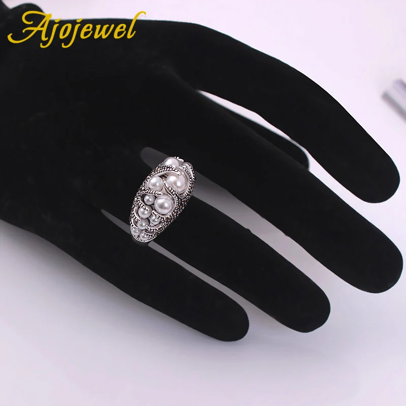 Women's Vintage Simulated-Pearl Ring Brand Size 7-9 New Elegant Black RhineStones Anel
Women's Vintage Simulated-Pearl Ring Brand Size 7-9 New Elegant Black RhineStones Anel
