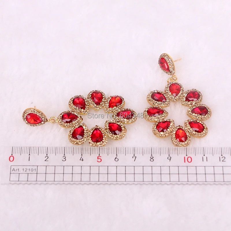 5Pairs Zyunz Mix color Flower shape earrings pave golden rhinestone cat eye's stone drop dangle earrings gems stone jewelry
5Pairs Zyunz Mix color Flower shape earrings pave golden rhinestone cat eye's stone drop dangle earrings gems stone jewelry