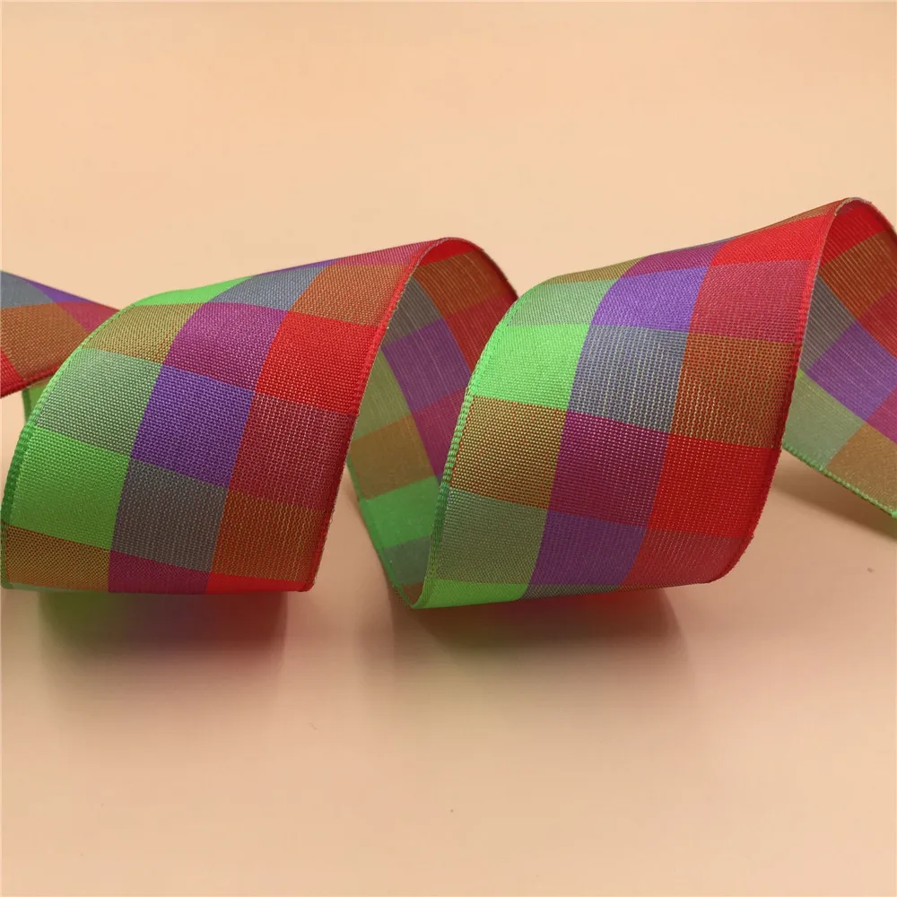 38MM X 25yards Buffalo checked lattice plaid ribbon for gift box packaging wired edges N2245
38MM X 25yards Buffalo checked lattice plaid ribbon for gift box packaging wired edges N2245