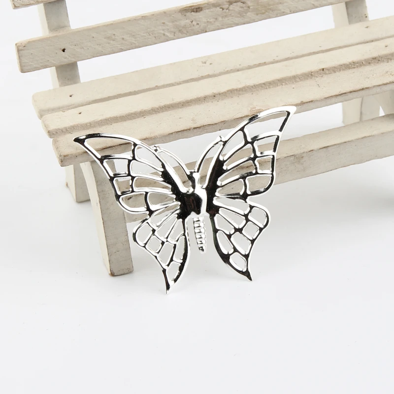 20pcs 61X44mm Siliver color Hollow Butterfly Shape Alloy Jewelry Findings Connectors Zinc Alloy Jewelry Accessories
20pcs 61X44mm Siliver color Hollow Butterfly Shape Alloy Jewelry Findings Connectors Zinc Alloy Jewelry Accessories