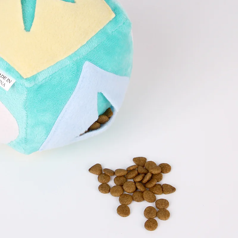 Dog sniffing ball training puzzle cat sniffing ball to ease emotions biting pet toy ball
Dog sniffing ball training puzzle cat sniffing ball to ease emotions biting pet toy ball