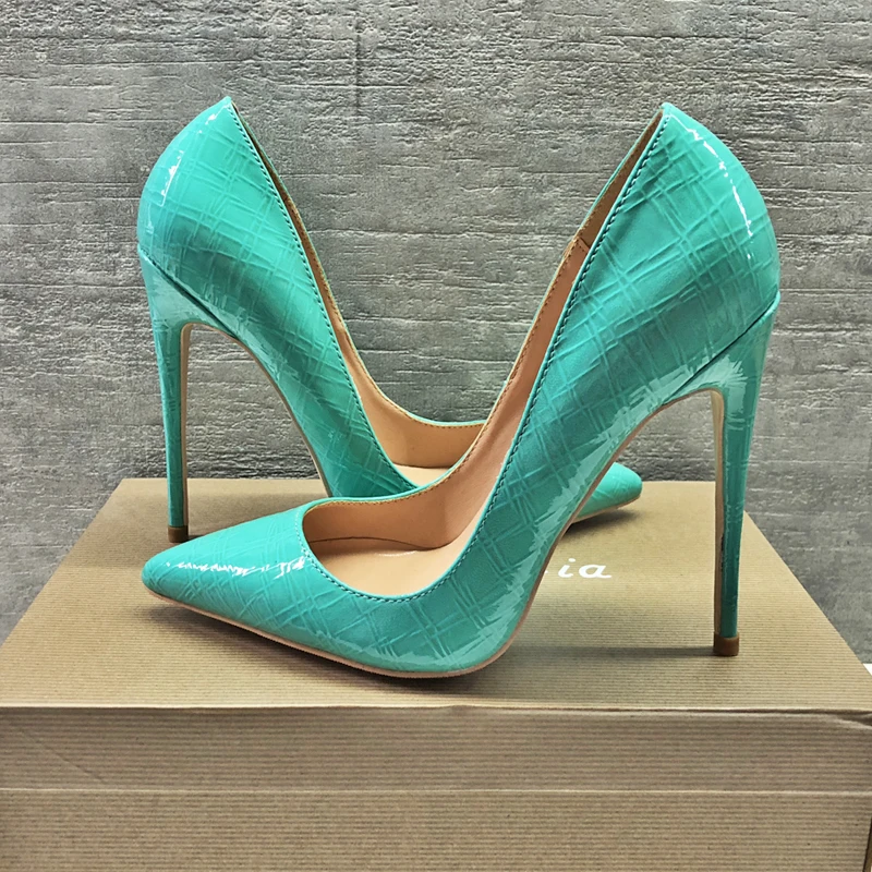 2021 Fashion free shipping Women lady python snake Patent Leather Poined Toe Stiletto high heel pump HIGH-HEELED SHOE Wedding
2021 Fashion free shipping Women lady python snake Patent Leather Poined Toe Stiletto high heel pump HIGH-HEELED SHOE Wedding