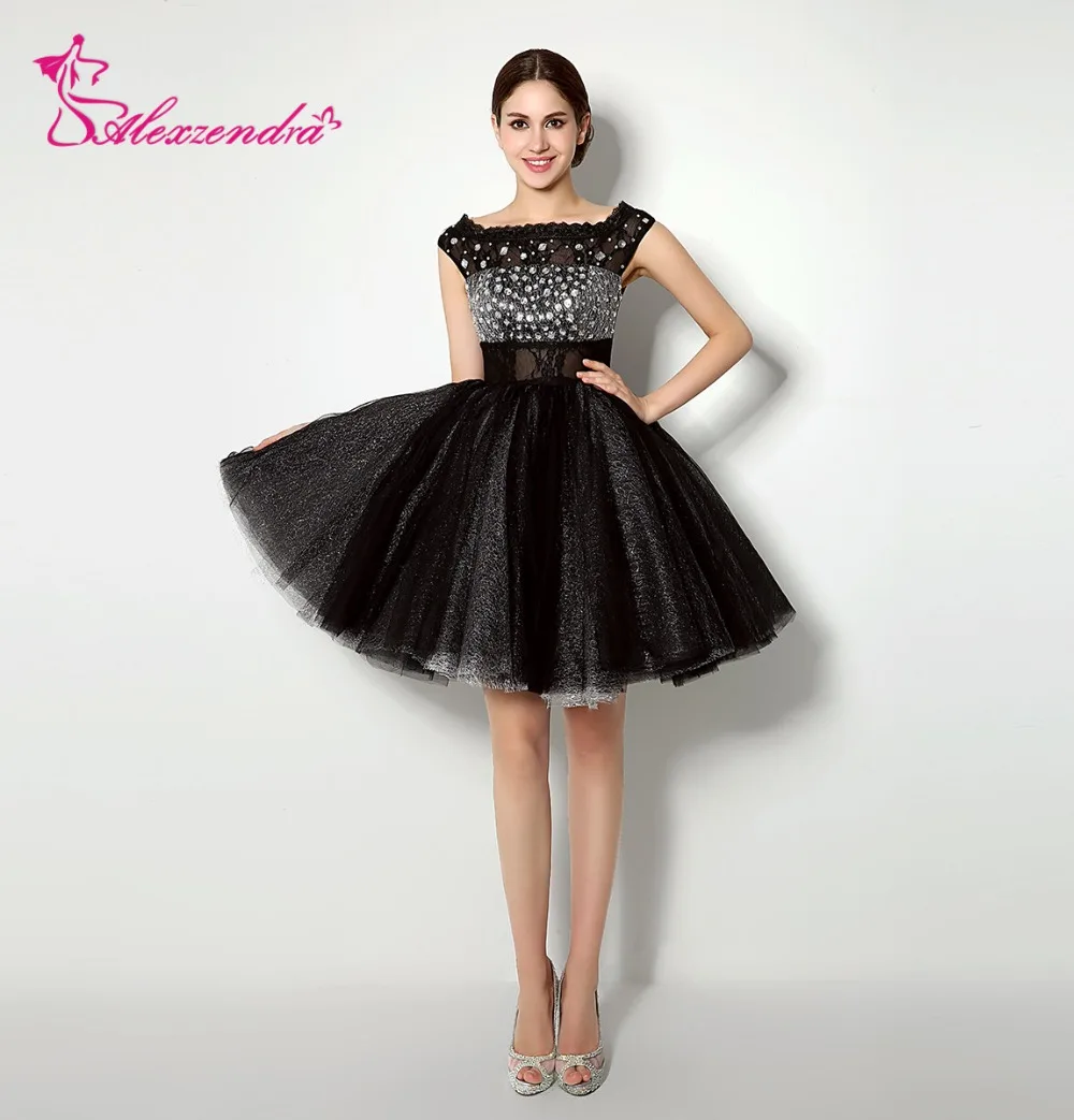 Alexzendra Stock Dress Mini Black Skirt Prom Dresses Crystals Cap Sleeves Homecoming Dresses for Girls
Alexzendra Stock Dress Mini Black Skirt Prom Dresses Crystals Cap Sleeves Homecoming Dresses for Girls
