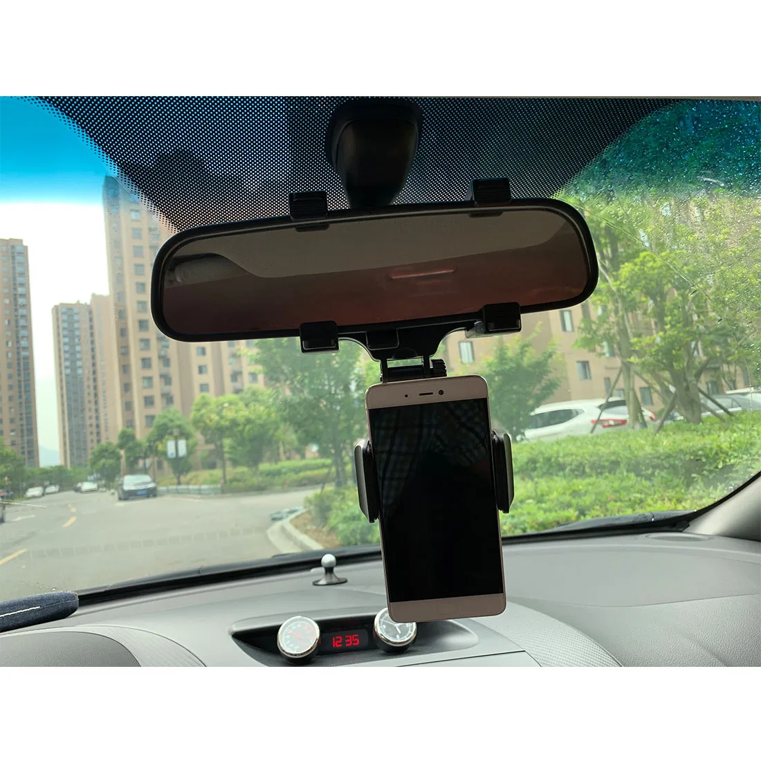 Universal Car Rearview Mirror Mobile Phone Bracket Multi-functional Telescopic Mobile Phone Bracket
Universal Car Rearview Mirror Mobile Phone Bracket Multi-functional Telescopic Mobile Phone Bracket