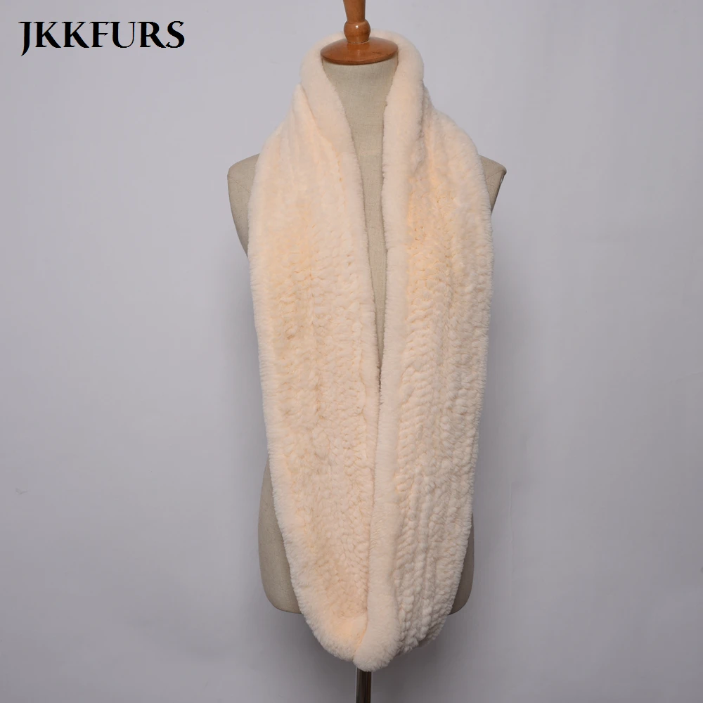 Women's Real Rex Rabbit Fur Long Scarf Genuine Natural Fluffy Fashion Style Shawls Winter Muffler Top Quality S7449
Women's Real Rex Rabbit Fur Long Scarf Genuine Natural Fluffy Fashion Style Shawls Winter Muffler Top Quality S7449