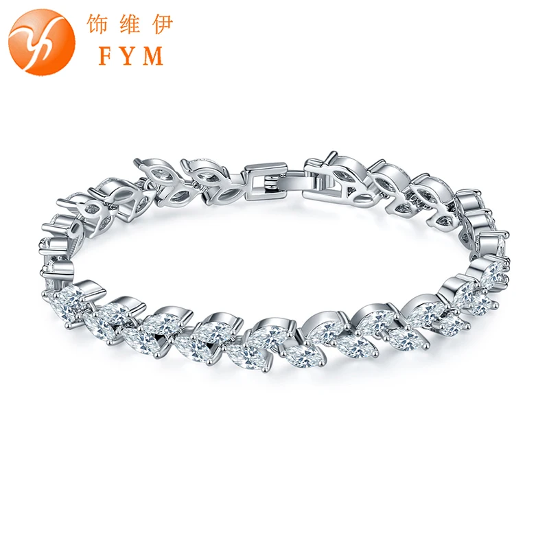 FYM Brand New Luxury Silver Color Plant Bracelets & Bangles with Clear AAA Zircon Crystal Femme Bracelets for Women Wedding Part
FYM Brand New Luxury Silver Color Plant Bracelets & Bangles with Clear AAA Zircon Crystal Femme Bracelets for Women Wedding Part