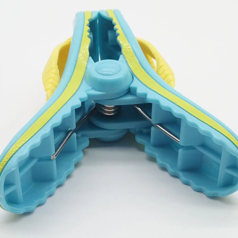 1PC Plastic Cartoon Animal Sun Lounger Beach Towel Clips Clamp To Prevent The Wind Clamp Clothes Pegs Drying Rack Retaining Clip
1PC Plastic Cartoon Animal Sun Lounger Beach Towel Clips Clamp To Prevent The Wind Clamp Clothes Pegs Drying Rack Retaining Clip