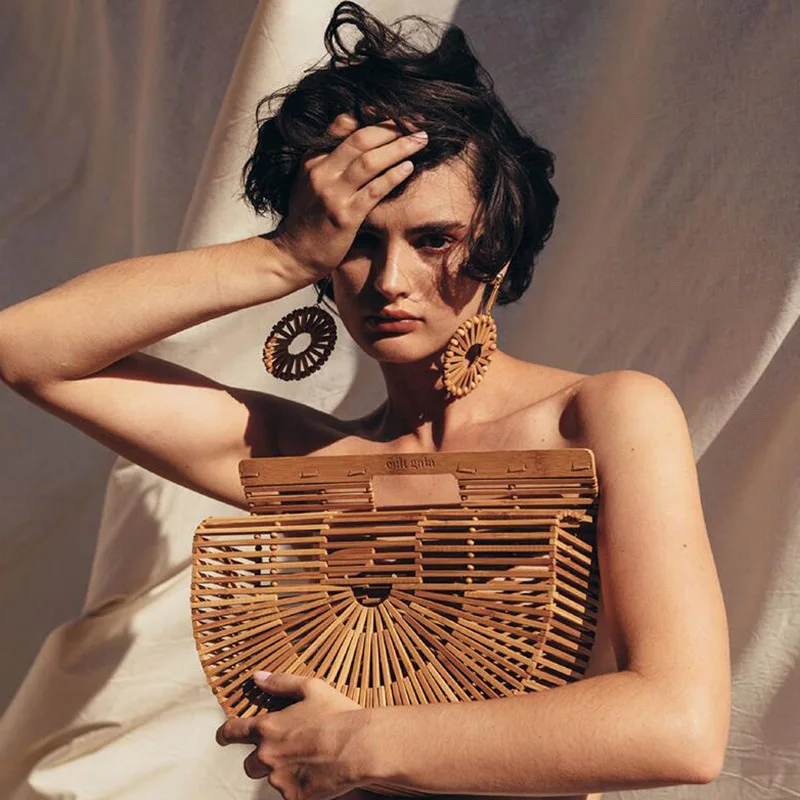 XIYANIKE Korea Round Handmade Wooden Straw Weave Bamboo Braid Rattan Long Drop Earrings New Fashion Geometric Oversize Circle
XIYANIKE Korea Round Handmade Wooden Straw Weave Bamboo Braid Rattan Long Drop Earrings New Fashion Geometric Oversize Circle