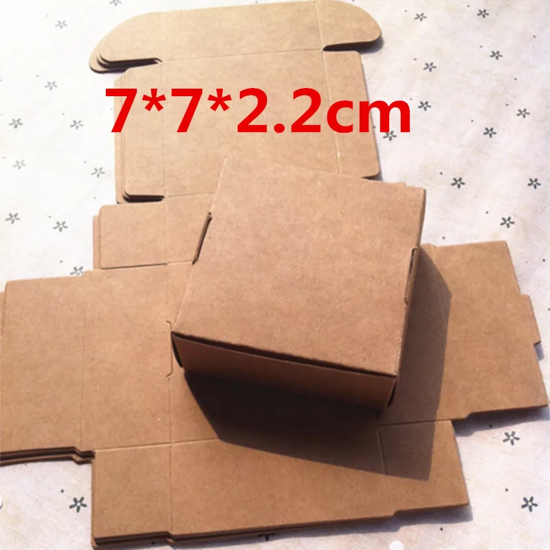 50pcs 7*7*2.2cm Paper Favor Gift Box Kraft Paper Candy Boxes Paper Gift Box Bag Wedding Party Supply Accessories Favor
50pcs 7*7*2.2cm Paper Favor Gift Box Kraft Paper Candy Boxes Paper Gift Box Bag Wedding Party Supply Accessories Favor