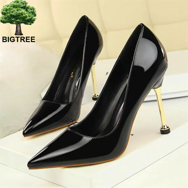 BIGTREE/женские туфли-лодочки с металлическим каблуком; Модные туфли на высоком каблуке; Женские офисные туфли из лакированной кожи черного цв...
BIGTREE/женские туфли-лодочки с металлическим каблуком; Модные туфли на высоком каблуке; Женские офисные туфли из лакированной кожи черного цв...