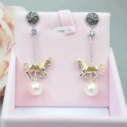 Designer Fashion 925 Sterling Silver Jewelry 3A Cubic Zirconia Party Trojan Horse Earring
Designer Fashion 925 Sterling Silver Jewelry 3A Cubic Zirconia Party Trojan Horse Earring