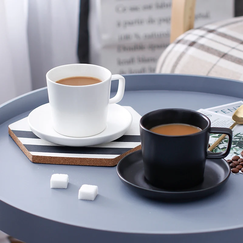 Simple black and white ceramic cup European coffee Britsh afternoon tea mug latte couple birthday gifts | Дом и сад
