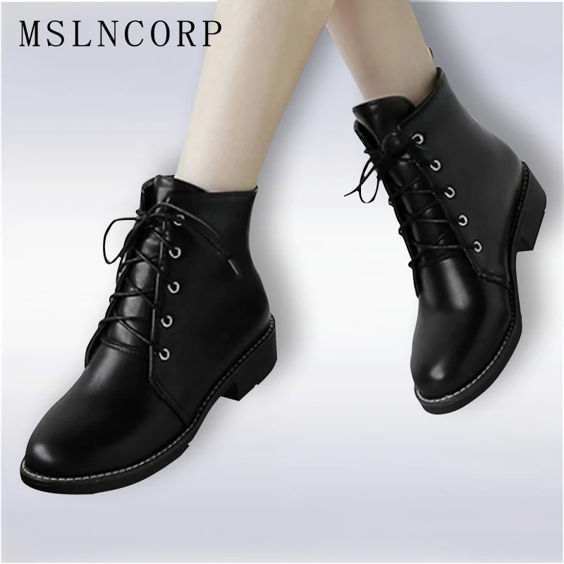 Size 34-43 New Fashion Black Ankle Boots Flats Round Toe Lace-Up Martin Boots PU Leather Woman Cross tied With Warm Plush Shoes
Size 34-43 New Fashion Black Ankle Boots Flats Round Toe Lace-Up Martin Boots PU Leather Woman Cross tied With Warm Plush Shoes