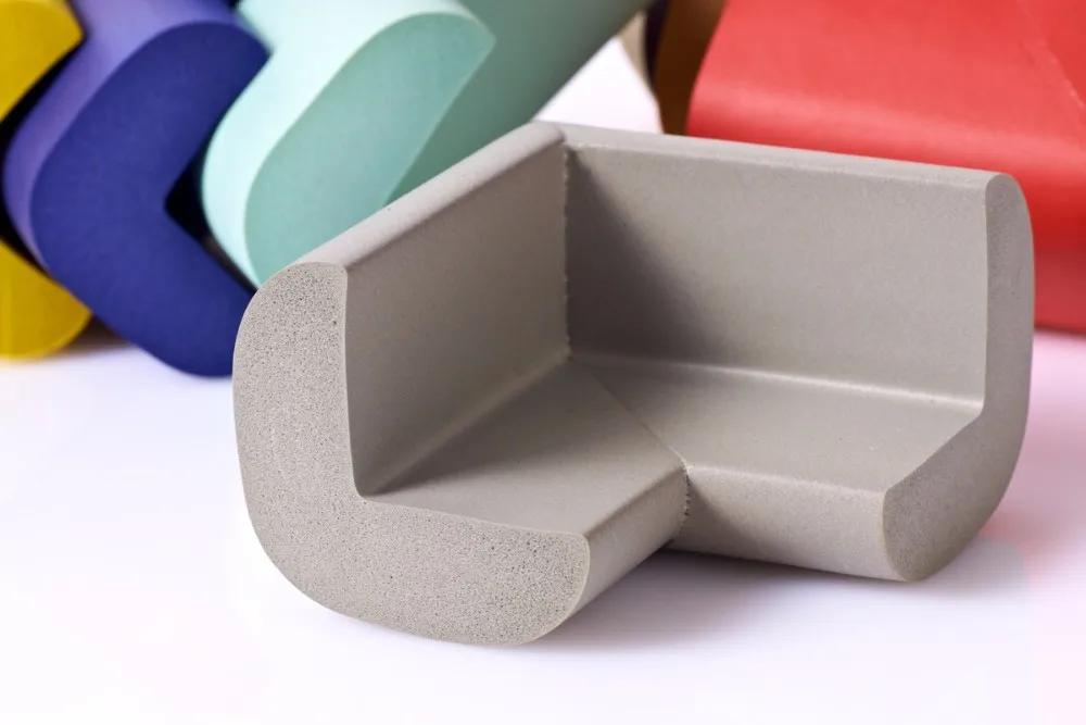 4Pcs/lot 60*60*12mm Soft Baby Safe Corner Protector Baby Kids Table Desk Corner Guard Children Safety Edge Guards
4Pcs/lot 60*60*12mm Soft Baby Safe Corner Protector Baby Kids Table Desk Corner Guard Children Safety Edge Guards