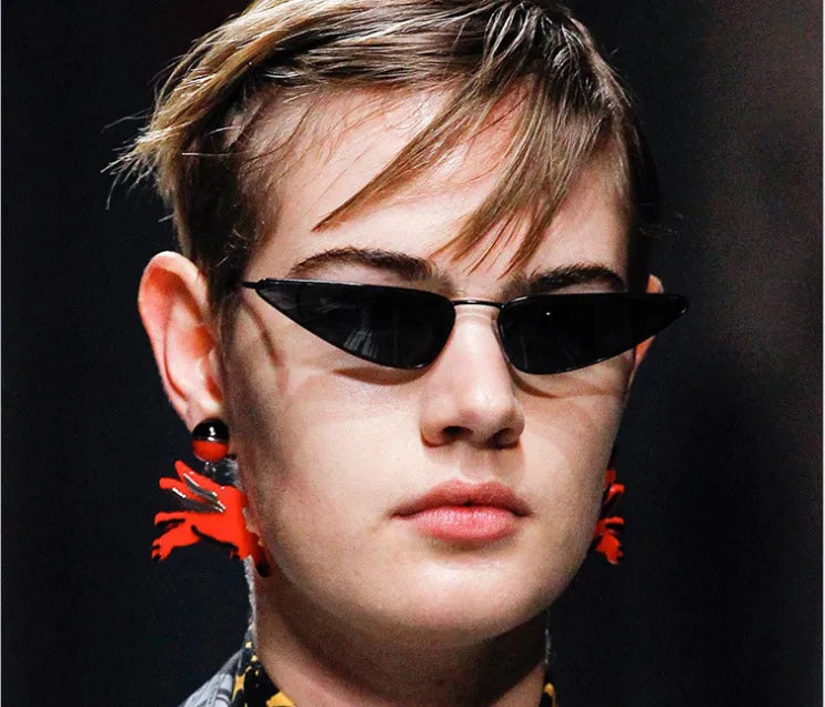 Vintage Small Cat Eye Sunglasses Women Metal Cateye Sun Glasses UV400 Brand Designer Retro Sunglass Drop Shaped UV400
Vintage Small Cat Eye Sunglasses Women Metal Cateye Sun Glasses UV400 Brand Designer Retro Sunglass Drop Shaped UV400