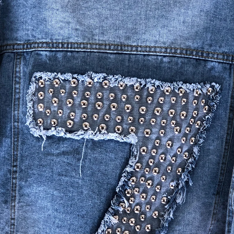 2019 New Women Basic Denim Jacket With Pearls Beading Single Breasted Long Sleeve Oversized Jeans Coats Female XZ054
2019 New Women Basic Denim Jacket With Pearls Beading Single Breasted Long Sleeve Oversized Jeans Coats Female XZ054