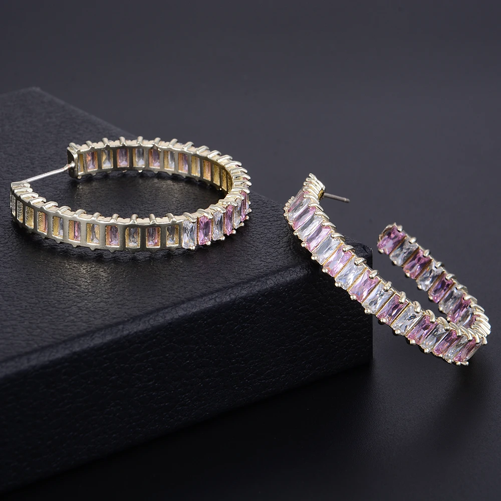 SISCATHY 42*40mm Fashion Hoop Earrings for Women Cubic Zirconia Inlaid Circle Shape Korean Style Hoop Earrings boucle d'oreille
SISCATHY 42*40mm Fashion Hoop Earrings for Women Cubic Zirconia Inlaid Circle Shape Korean Style Hoop Earrings boucle d'oreille