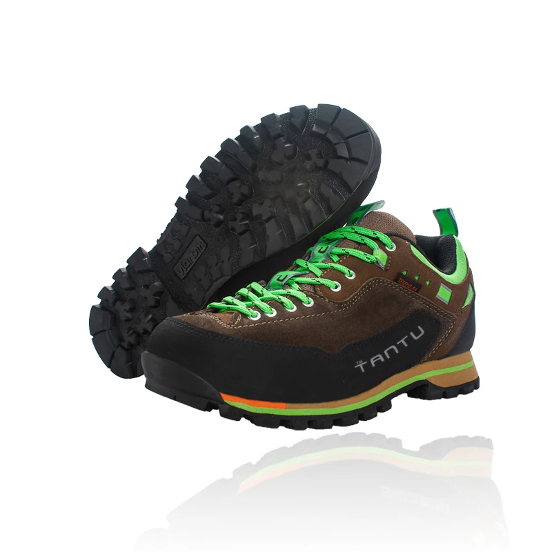 New 2019 men sneaker outdoor hiking shoes men warm trekking shoe non-slip waterproof climbing hiking boots Mountain sport shoes
New 2019 men sneaker outdoor hiking shoes men warm trekking shoe non-slip waterproof climbing hiking boots Mountain sport shoes