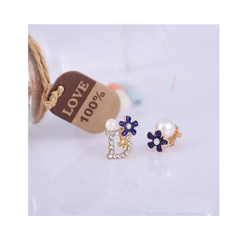 Grace Jun Korea Style Rhinestone Simulated Pearl Enamel Flower Clip on Earrings Without Piercing for Girls D Letter Ear | Украшения и